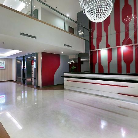 Favehotel Ahmad Yani 베카시 외부 사진