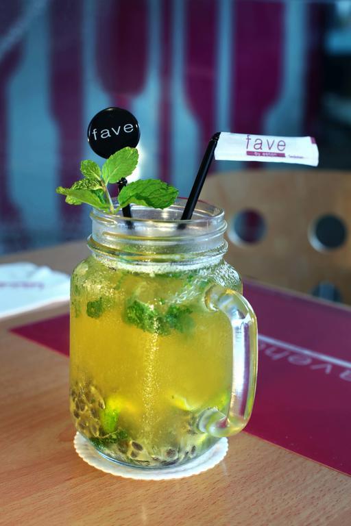 Favehotel Ahmad Yani 베카시 외부 사진