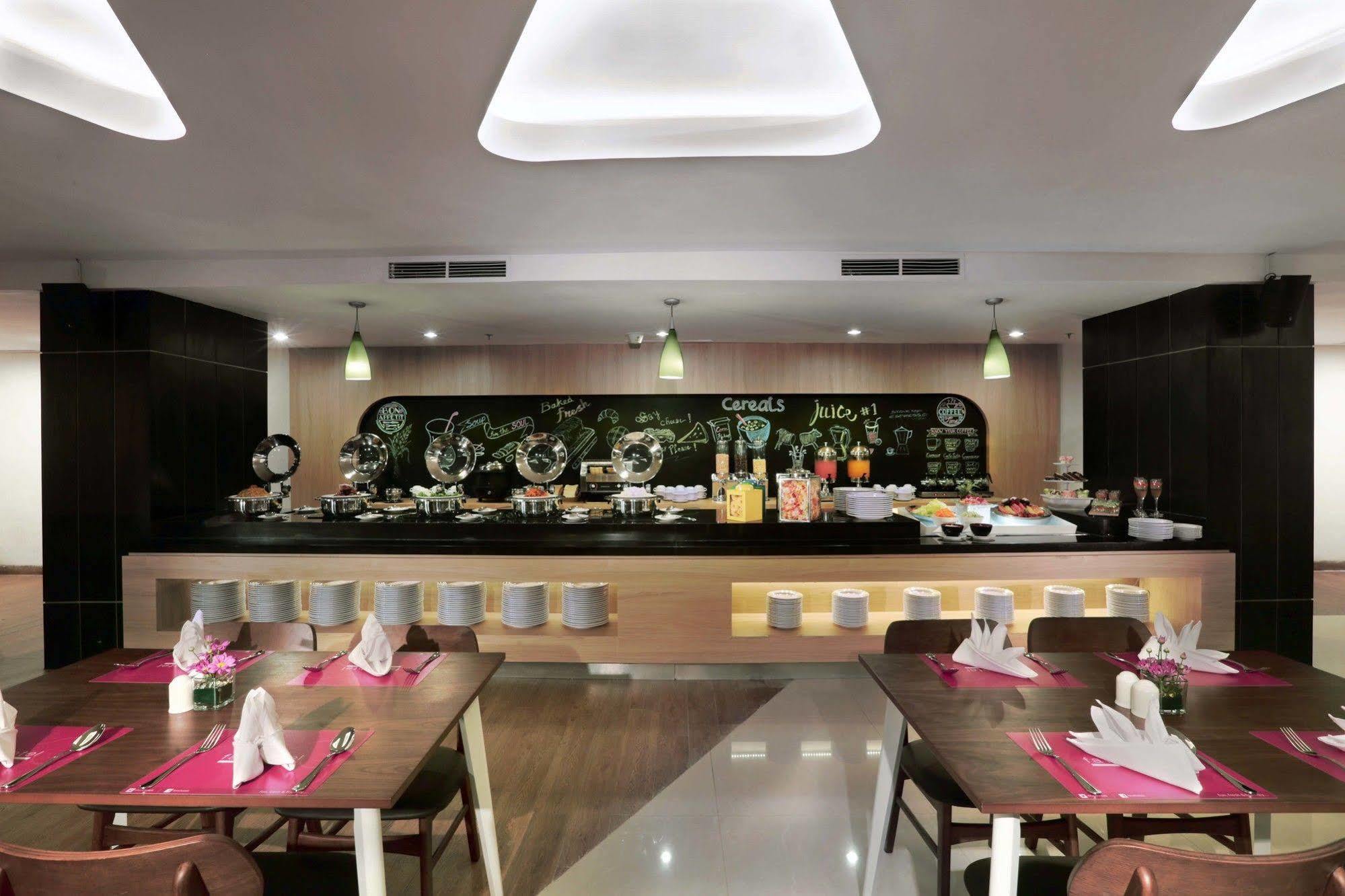 Favehotel Ahmad Yani 베카시 외부 사진