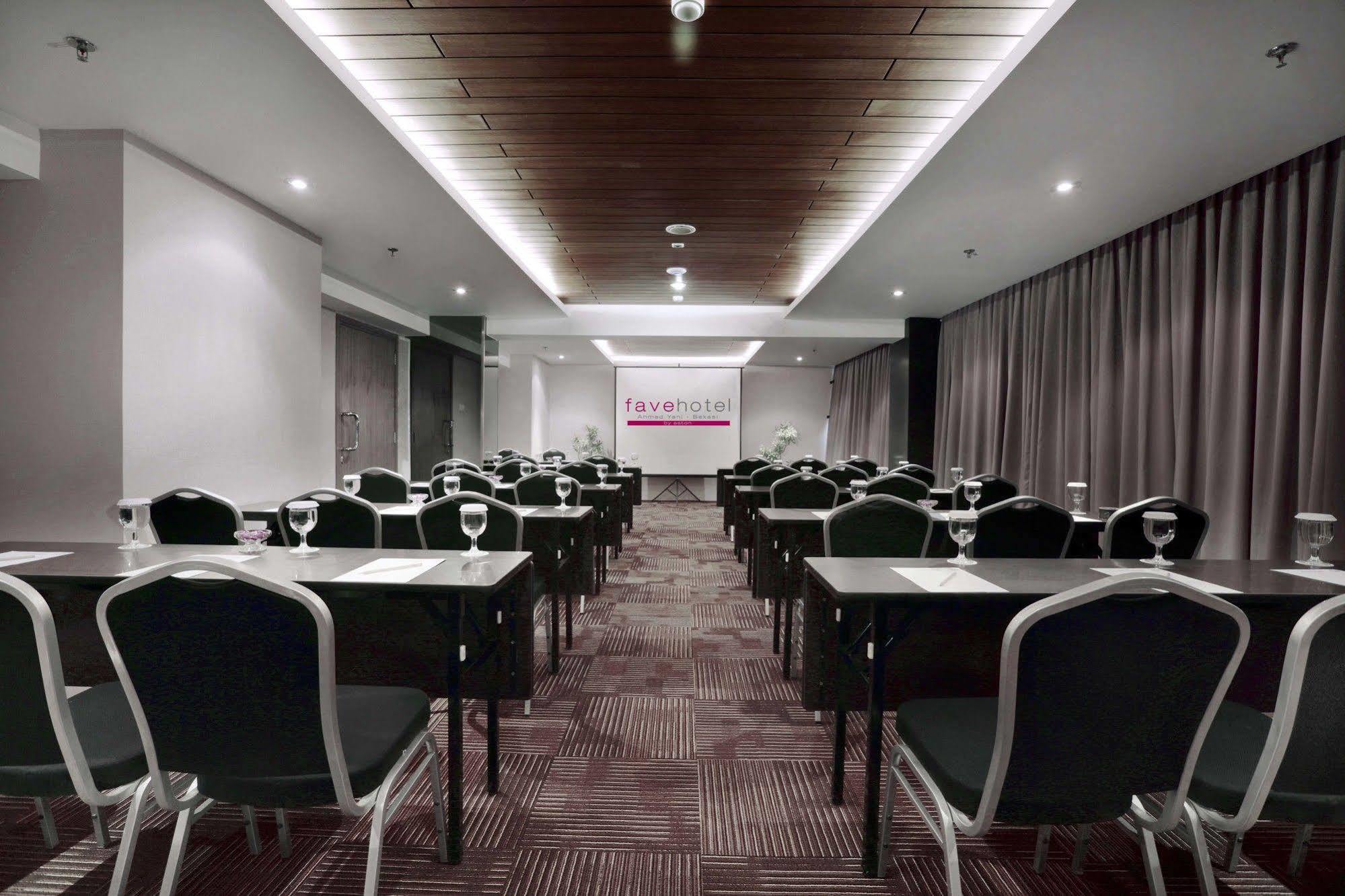 Favehotel Ahmad Yani 베카시 외부 사진